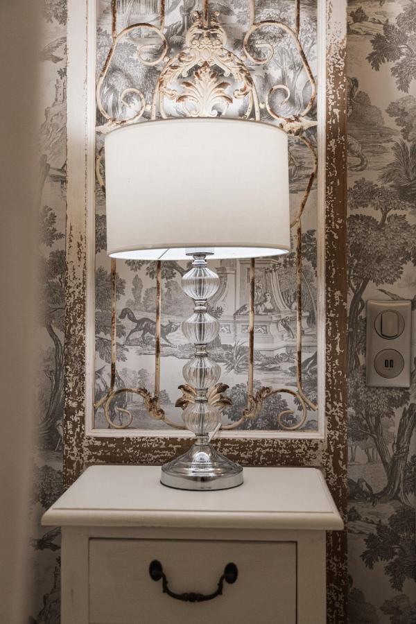 The French Boudoir Apartment Epernay Exterior photo